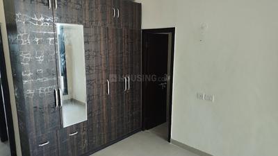 Bedroom Image of 1850 Sq.ft 3 BHK Apartment / Flat for rent in Supreme Tower, Sector 99 Noida for Rs. 40001