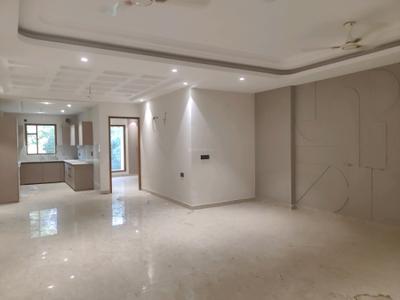 Living Room Image of 4000 Sq.ft 4 BHK Builder Floor for sale in Sector 37 Faridabad for Rs. 37500000