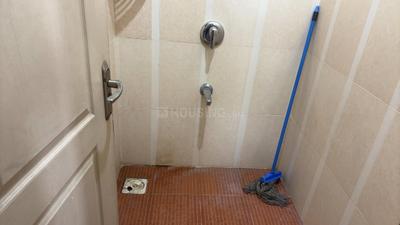 Bathroom Image of 550 Sq.ft 1 BHK Independent House for rent in Magarpatta Zinnia, Magarpatta City Pune for Rs. 27000