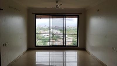 Living Room Image of 2200 Sq.ft 4 BHK Apartment / Flat for rent in Wanowrie Pune for Rs. 55000