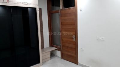 Bedroom Image of 950 Sq.ft 2 BHK Builder Floor for sale in Vaishali Ghaziabad for Rs. 8000000