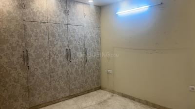 Bedroom Image of 1620 Sq.ft 3 BHK Builder Floor for sale in Surajmal Vihar New Delhi for Rs. 35000000