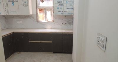 Kitchen Image of 1450 Sq.ft 3 BHK Apartment / Flat for sale in Capital Home 102, Sector 102 Noida for Rs. 6782748