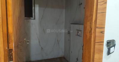 Image of 1450 Sq.ft 3 BHK Apartment / Flat for sale in Capital Home 102, Sector 102, Noida for Rs. 6782748