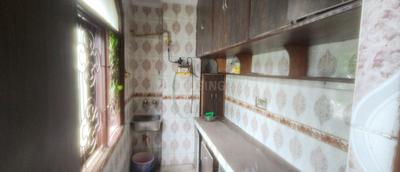 Kitchen Image of 990 Sq.ft 3 BHK Builder Floor for rent in Karol Bagh New Delhi for Rs. 25000
