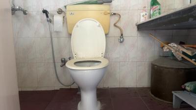 Devi Sacred Heart Town Bathroom One 3