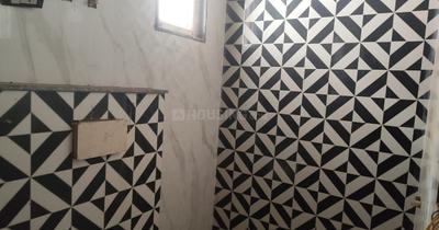 Image of 1450 Sq.ft 3 BHK Apartment / Flat for sale in Capital Home 102, Sector 102, Noida for Rs. 6829488