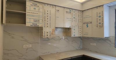 Kitchen Image of 1650 Sq.ft 3.5 BHK Apartment / Flat for sale in Capital Home 102, Sector 102 Noida for Rs. 7582748