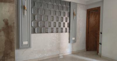 Bedroom Image of 1650 Sq.ft 3.5 BHK Apartment / Flat for sale in Capital Home 102, Sector 102 Noida for Rs. 7582748