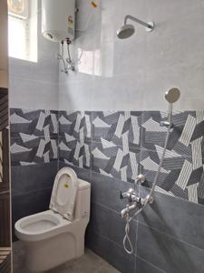 Bathroom Image of 1145 Sq.ft 3 BHK Apartment / Flat for sale in West Mambalam Chennai for Rs. 17500000