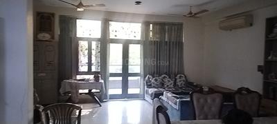 Bedroom Image of 4500 Sq.ft 7 BHK Villa for sale in Sector 49 Noida for Rs. 46000000