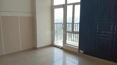 Bedroom Image of 1174 Sq.ft 2 BHK Apartment / Flat for sale in  Gaur City 4th Avenue, Noida Extension Greater Noida for Rs. 10500000