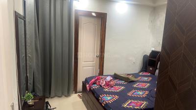 Bedroom Image of 1050 Sq.ft 2 BHK Apartment / Flat for sale in Logix Blossom County, Sector 137 Noida for Rs. 9000000