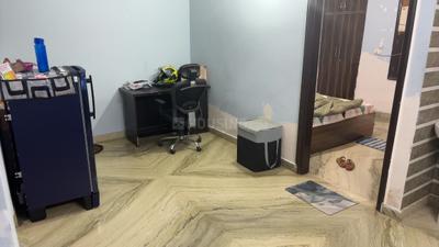 Living Room Image of 650 Sq.ft 1 BHK Apartment / Flat for rent in Palam Vihar Extension Gurgaon for Rs. 14500