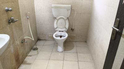 Image of 2000 Sq.ft 4 BHK Apartment / Flat for sale in Chinar Park, Kolkata for Rs. 11000000
