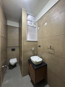 Image of 650 Sq.ft 1 BHK Apartment / Flat for rent in Domlur Layout, Bengaluru for Rs. 42000