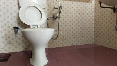 Image of 1700 Sq.ft 3 BHK Apartment / Flat for rent in Kolte Patil Maestros, Wanowrie, Pune for Rs. 48000