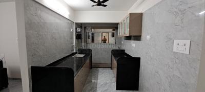 Kitchen Image of 1015 Sq.ft 2 BHK Apartment / Flat for rent in Lalit Roongta Elegante, Panchavati Nashik for Rs. 18000