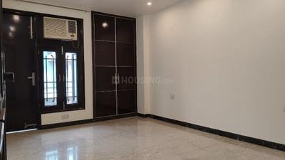 Bedroom Image of 2520 Sq.ft 4 BHK Builder Floor for sale in Anand Vihar New Delhi for Rs. 40000000
