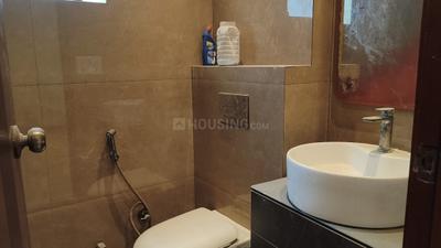 Image of 1620 Sq.ft 3 BHK Builder Floor for sale in Anand Vihar, New Delhi for Rs. 32500000