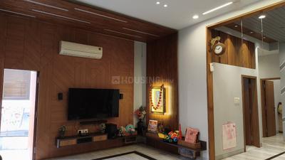 Living Room Image of 7500 Sq.ft 5 BHK Independent House for sale in Adajan Surat for Rs. 61100000