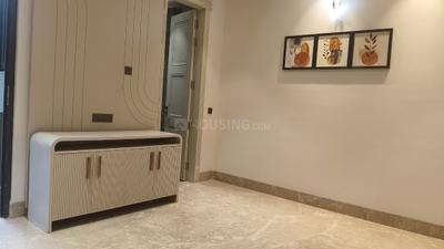 Bedroom Image of 2420 Sq.ft 4 BHK Builder Floor for sale in Anand Vihar New Delhi for Rs. 46500000