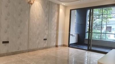 Bedroom Image of 2420 Sq.ft 4 BHK Builder Floor for sale in Anand Vihar New Delhi for Rs. 46500000