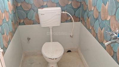Bathroom Image of 600 Sq.ft 2 BHK Apartment / Flat for sale in Paschim Putiary Kolkata for Rs. 1800000
