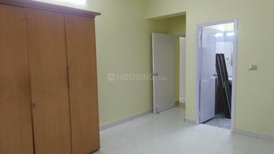 Bedroom Image of 2068 Sq.ft 4 BHK Apartment / Flat for sale in South City, Prince Anwar Shah Connector Kolkata for Rs. 45000008