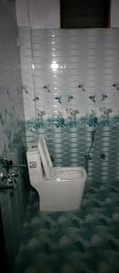 Bathroom Image of 500 Sq.ft 1 RK Builder Floor for rent in Nijampur Malhaur Lucknow for Rs. 10000
