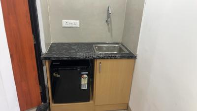 Kitchen Image of 1500 Sq.ft 1 RK Apartment / Flat for rent in Scheme 78 Indore for Rs. 14000