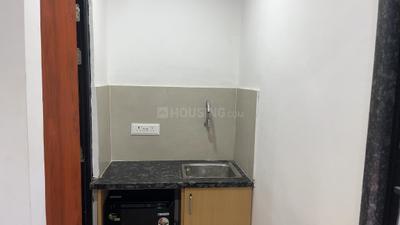 Kitchen Image of 1500 Sq.ft 1 RK Apartment / Flat for rent in Scheme 78 Indore for Rs. 14000