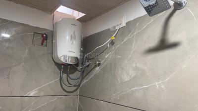 Bathroom Image of 1500 Sq.ft 1 RK Apartment / Flat for rent in Scheme 78 Indore for Rs. 14000