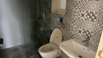 Image of 1450 Sq.ft 3.5 BHK Apartment / Flat for sale in Kanakia Paris, Bandra East, Mumbai for Rs. 48000000