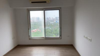 Bedroom Image of 1450 Sq.ft 3.5 BHK Apartment / Flat for sale in Kanakia Paris, Bandra East Mumbai for Rs. 48000000