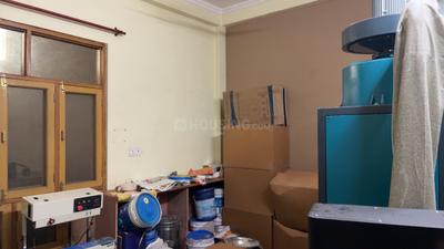 Bedroom Image of 1800 Sq.ft 2 BHK Builder Floor for rent in Barkhurdarpur Lucknow for Rs. 16000