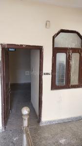 Bedroom Image of 675 Sq.ft 2 BHK Builder Floor for sale in Madhopura Ghaziabad for Rs. 2900000