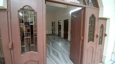 Living Room Image of 1200 Sq.ft 2 BHK Builder Floor for rent in Joka Kolkata for Rs. 15000