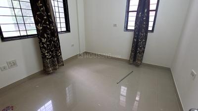 Bedroom Image of 938 Sq.ft 2 BHK Apartment / Flat for rent in Magarpatta Iris, Magarpatta City Pune for Rs. 42000