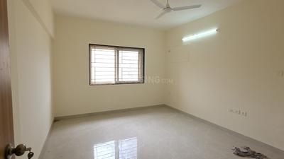 Bedroom Image of 2230 Sq.ft 3.5 BHK Apartment / Flat for sale in Magarpatta Laburnum Park, Magarpatta City Pune for Rs. 38000000