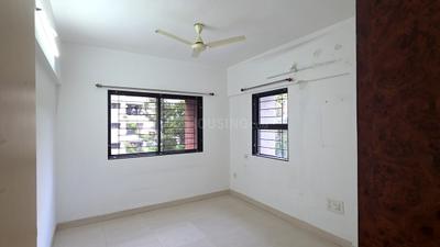 Bedroom Image of 1250 Sq.ft 2 BHK Apartment / Flat for sale in Magarpatta Sylvania, Magarpatta City Pune for Rs. 18500000