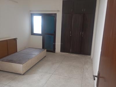 Bedroom Image of 2450 Sq.ft 4 BHK Apartment / Flat for rent in Management Apartments, Sector 5 Dwarka New Delhi for Rs. 55000