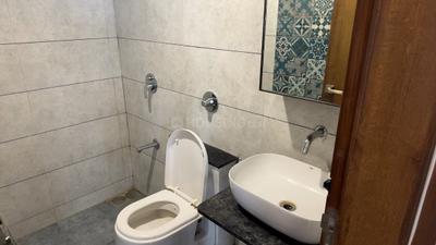 Image of 1172 Sq.ft 3.5 BHK Apartment / Flat for rent in Malabar Exotica, Vaishno Devi Circle, Ahmedabad for Rs. 43000