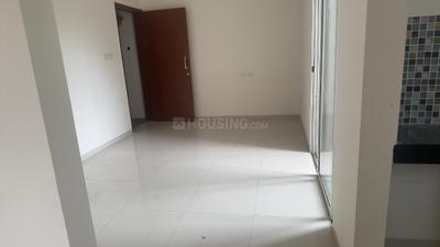 Living Room Image of 650 Sq.ft 1 BHK Apartment / Flat for rent in Gagan Aviva, Kesnand Pune for Rs. 13000