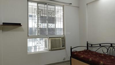 Bedroom Image of 1000 Sq.ft 2 BHK Apartment / Flat for rent in Eisha Varsha Appartments, Wanwadi Pune for Rs. 28000