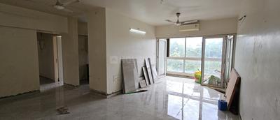 Living Room Image of 1200 Sq.ft 3 BHK Apartment / Flat for rent in Godrej The Trees, Vikhroli East Mumbai for Rs. 175000
