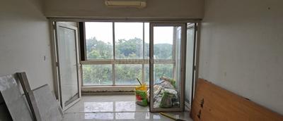 Living Room Image of 1200 Sq.ft 3 BHK Apartment / Flat for rent in Godrej The Trees, Vikhroli East Mumbai for Rs. 175000