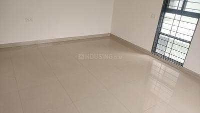 Bedroom Image of 900 Sq.ft 2 BHK Apartment / Flat for rent in Magarpatta Iris, Magarpatta City Pune for Rs. 34500