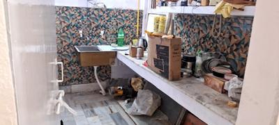 Kitchen Image of 896 Sq.ft 2 BHK Apartment / Flat for sale in Gomti Nagar Lucknow for Rs. 6500000