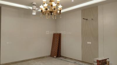 Living Room Image of 1620 Sq.ft 3 BHK Builder Floor for sale in Preet Vihar New Delhi for Rs. 35000000